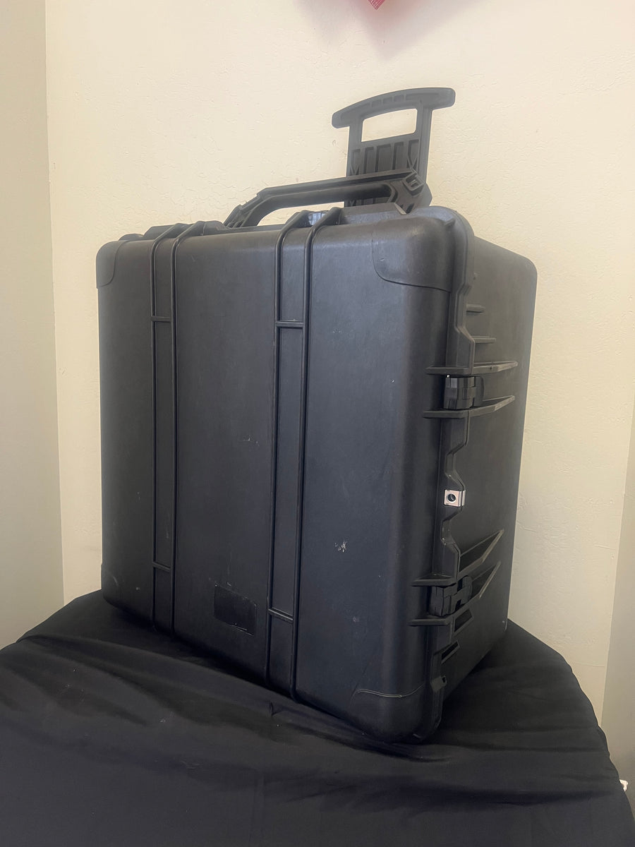 Pelican 1640 Case 大型 黒 Amazon.com : Pelican 1640 Case With Foam (Black) : Diving