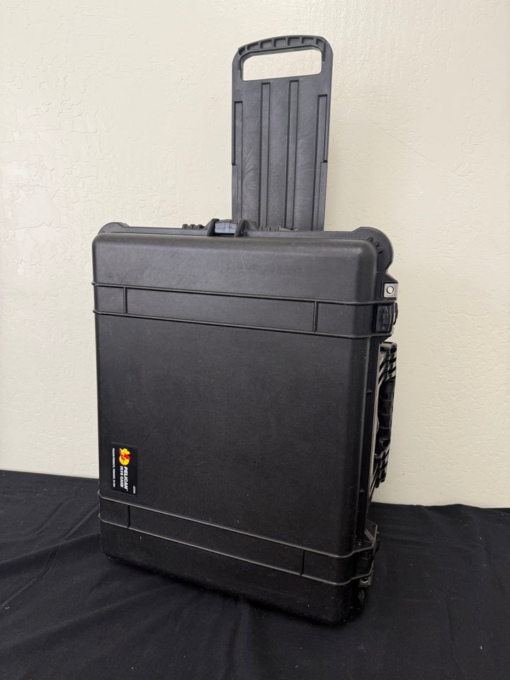 Pelican 1610 Protector Case With Lid Organizer Included!